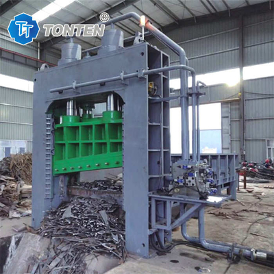 Otomatis Scrap Metal Mesin Pemotong Scrap Mobil Hydraulic Gantry Gunting