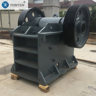 Diesel Mobile Jaw Crusher Mesin Quarry Rock 300x500 Jaw Crusher Portable
