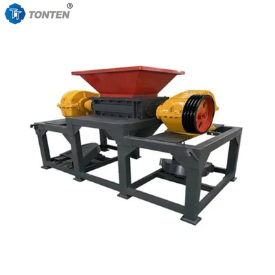 Pemecah Kuat Operasi Mudah Double Shaft Shredder Untuk Daur Ulang Sumber Daya