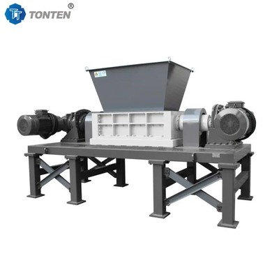 Pemecah Kuat Operasi Mudah Double Shaft Shredder Untuk Daur Ulang Sumber Daya