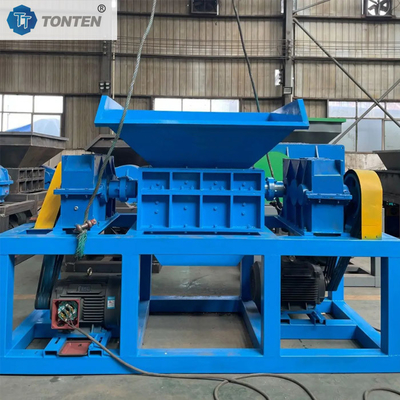 Heavy Duty Double Shaft Shredder Otomatis Kayu Steel Grinding Shredder Mesin