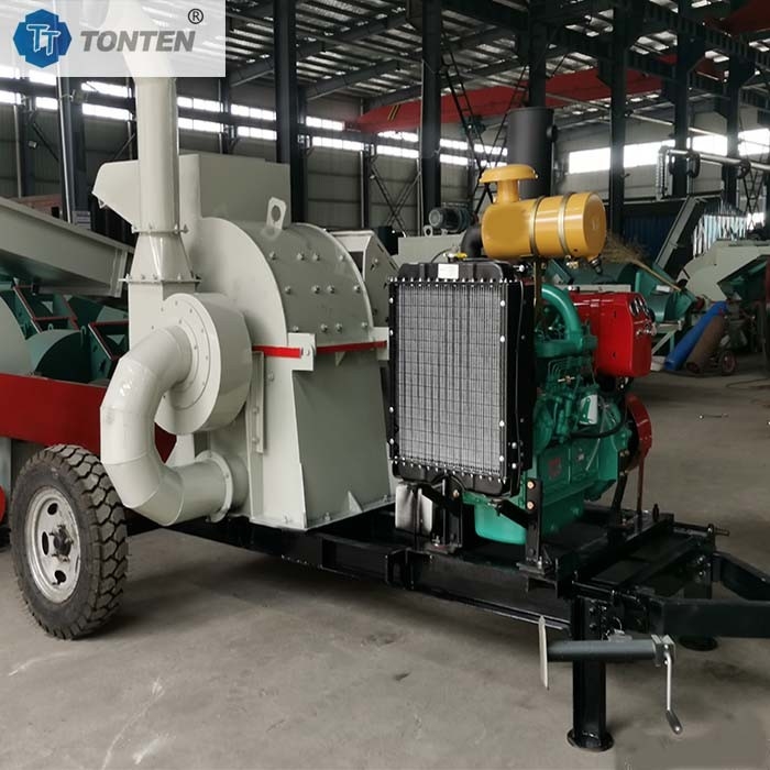 Mobil Diesel Wood Crusher Mesin Cabang Shredder Chipper Jenis mobile
