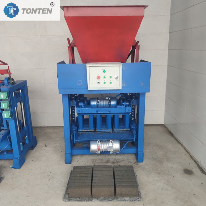 4-35B Hopper Block Molding Machine Brick Permeable Ukuran Kecil dan Menengah