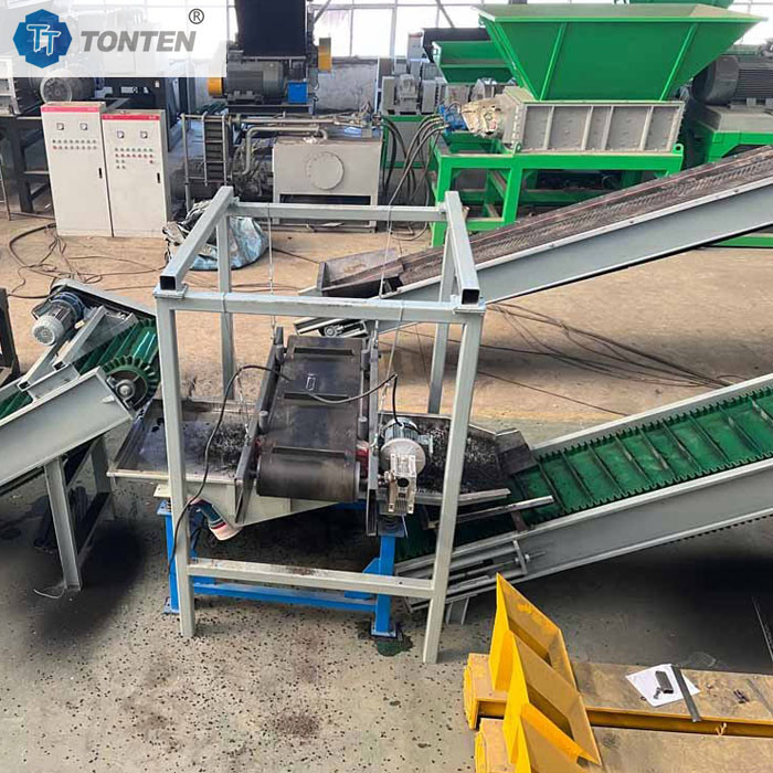 Sistem penghancur karet ban stainless steel tahan lama Efisiensi tinggi untuk daur ulang skala besar